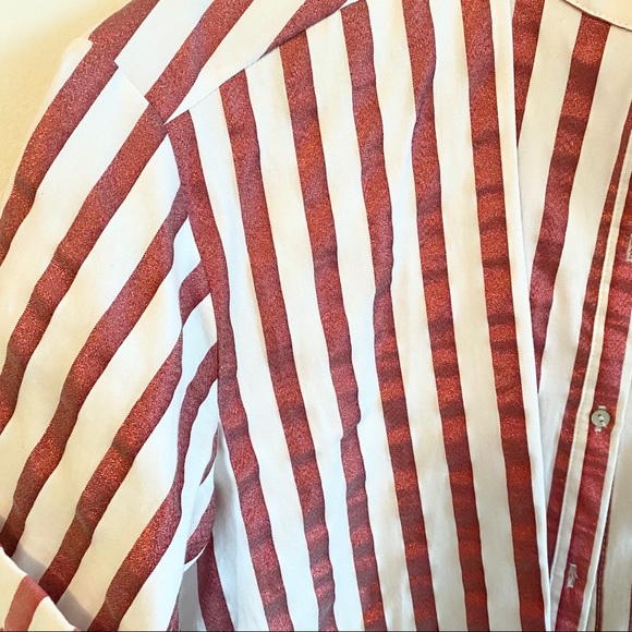 SOLD Red and off white stripped blouse - Picture 8 of 15
